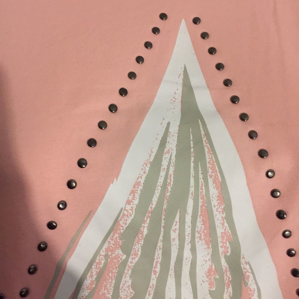 XRAY Jeans Graphic Pink Shirt NWT - Picture 4 of 7